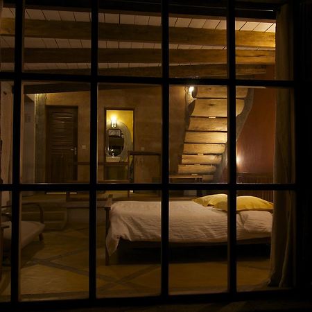 Hotel Lodge Au Bois Vert Antananarivo International Airport Ivato エクステリア 写真