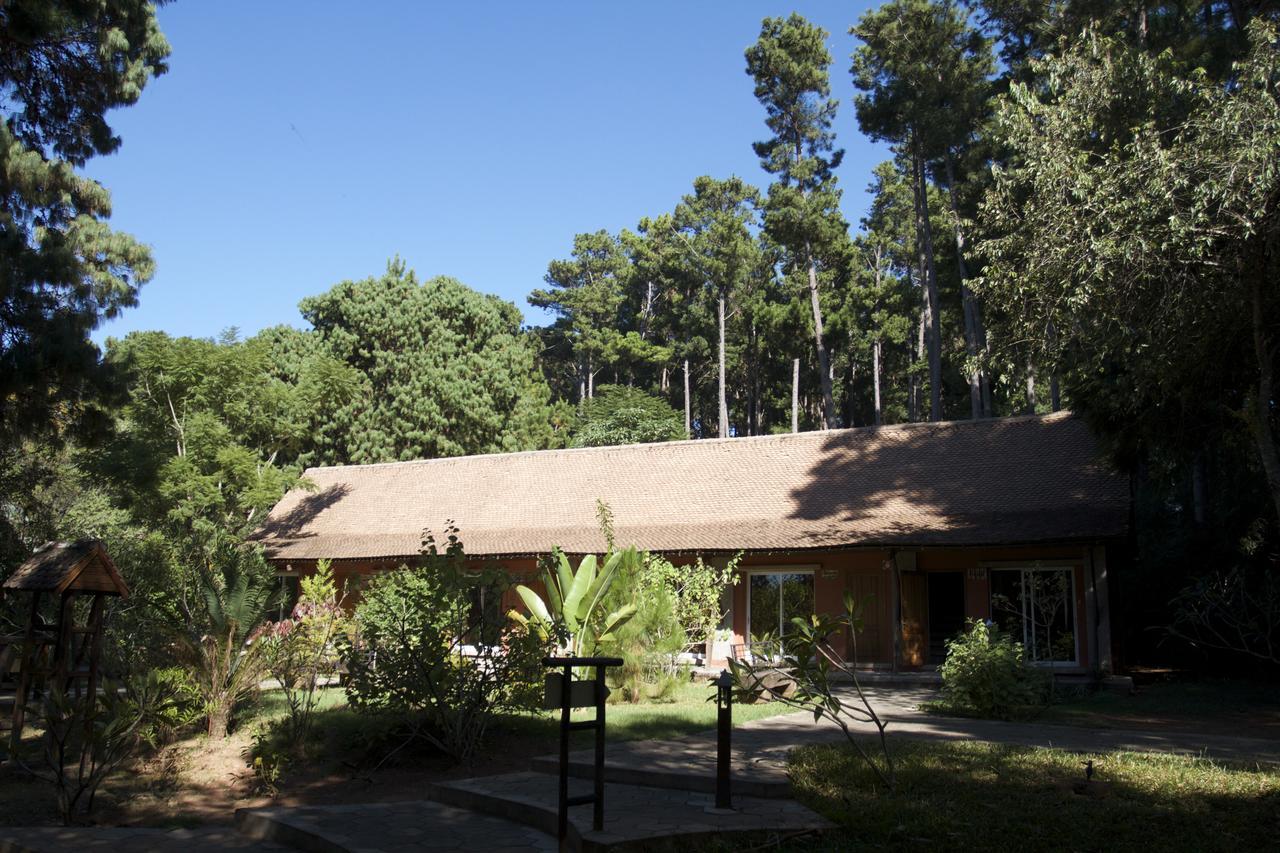 Hotel Lodge Au Bois Vert Antananarivo International Airport Ivato エクステリア 写真