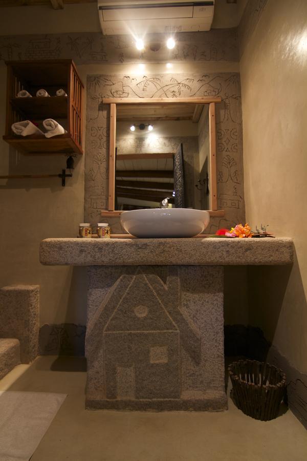 Hotel Lodge Au Bois Vert Antananarivo International Airport Ivato エクステリア 写真