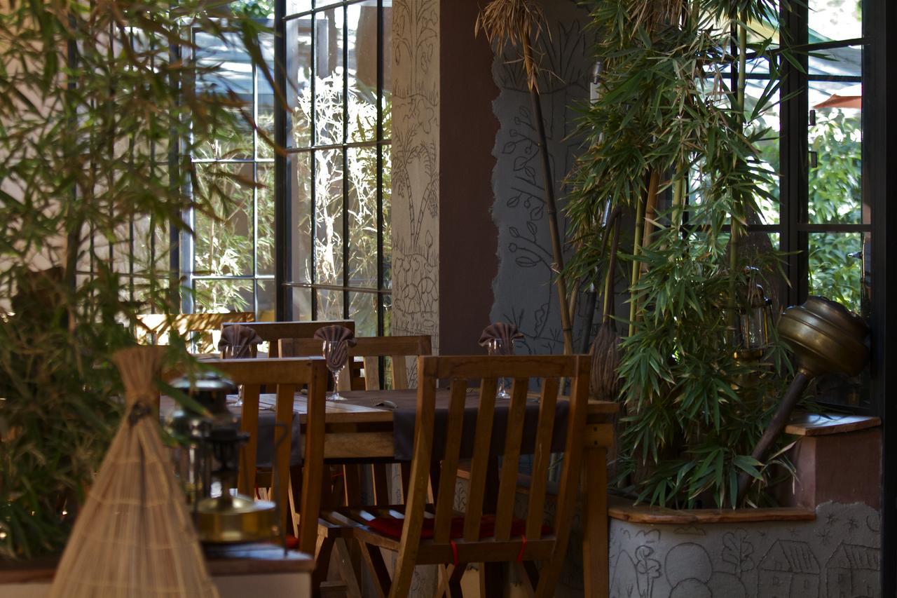 Hotel Lodge Au Bois Vert Antananarivo International Airport Ivato エクステリア 写真